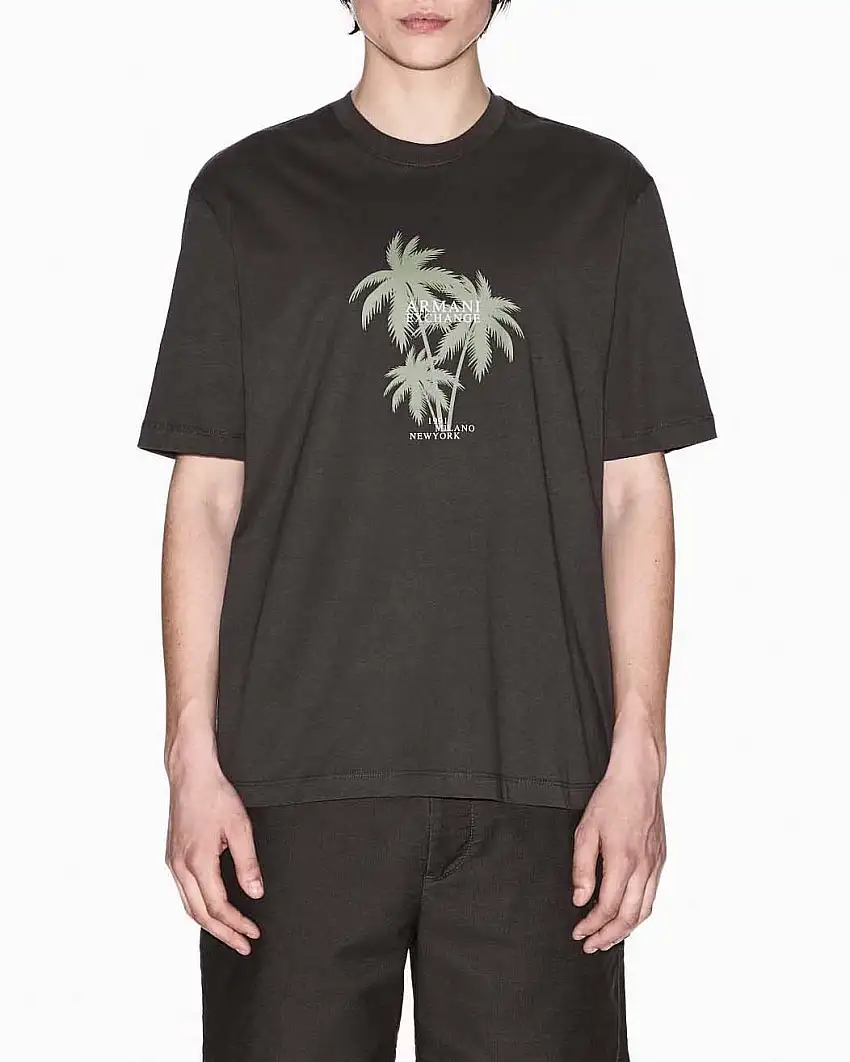 T-shirt mezza manica Armani Exchange verde militare con stampa palme e logo davanti