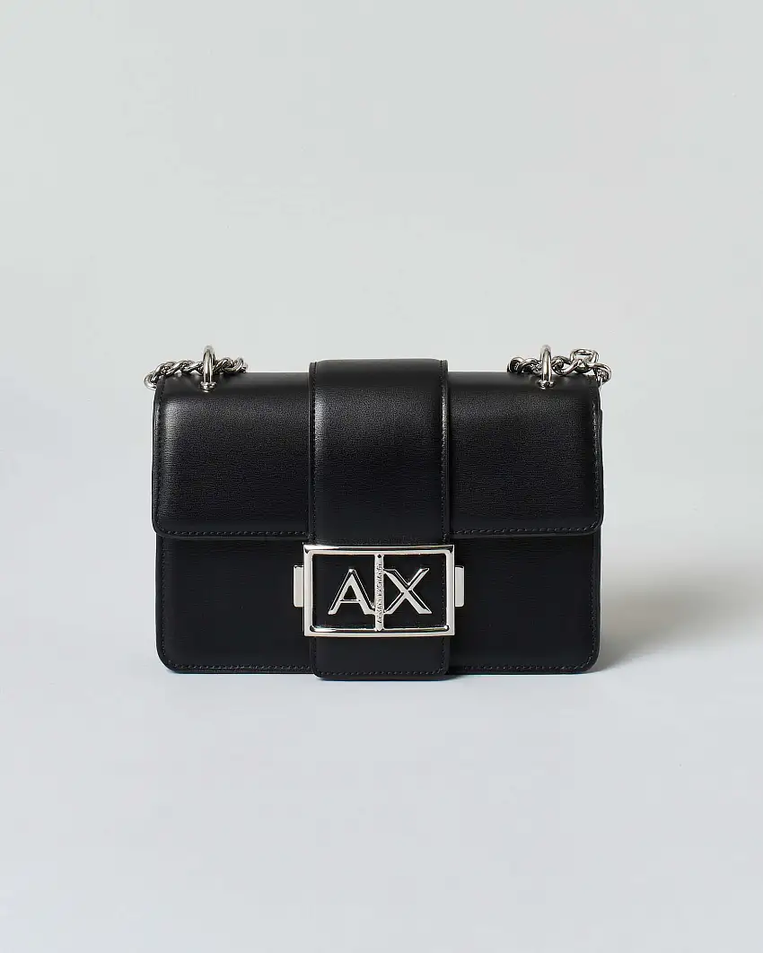 Borsa nera Armani Exchange in similpelle liscia con patta di chiusura e fibbia logo in metallo