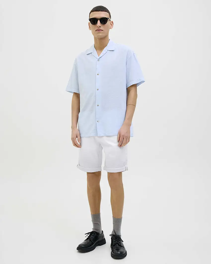 Bermuda chino Bowie Jack & Jones bianco in gabardina di cotone stretch con risvolto