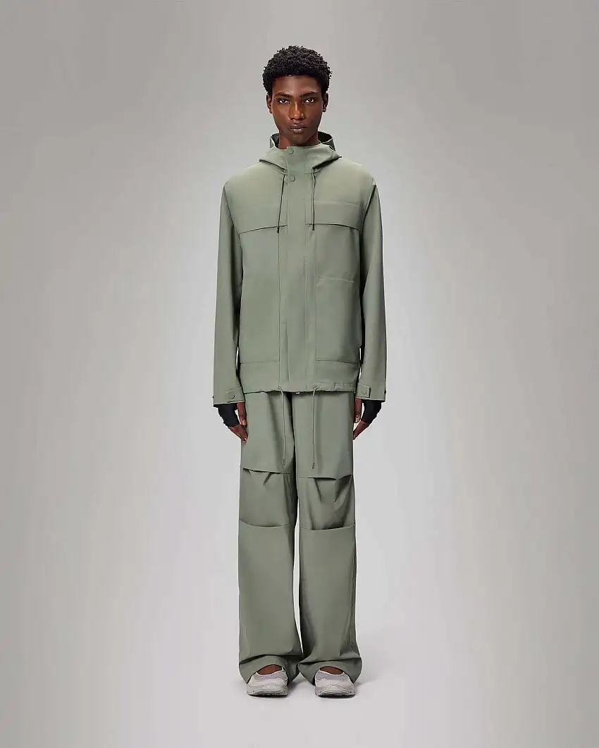 Impermeabile Rains Suva Hardshell Cargo Jacket salvia in tessuto tecnico