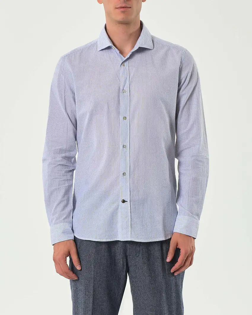 Camicia Alley Docks bastoncino bianco e azzurro in seersucker di cotone stretch con colletto alla francese