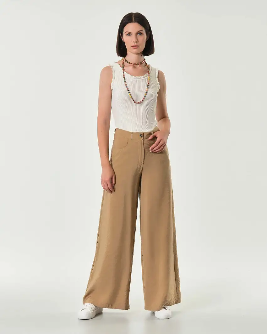 Pantaloni palazzo color nocciola Hlo! in modal effetto froisse con doppia pinces in vita