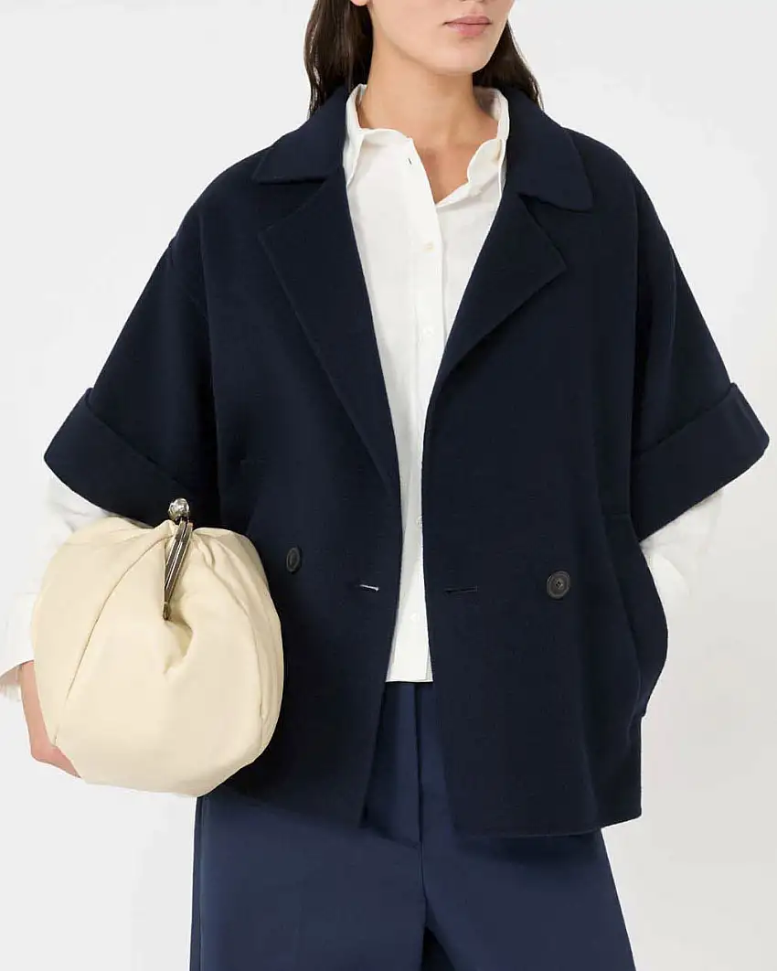 Caban blu in doppio drap di pura Lana Weekend Max Mara con maniche al gomito con risvolto