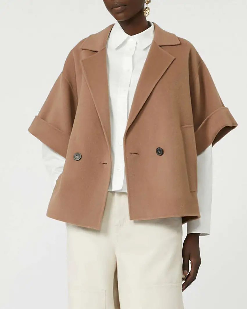 Caban color moca in doppio drap di pura Lana Weekend Max Mara con maniche al gomito con risvolto