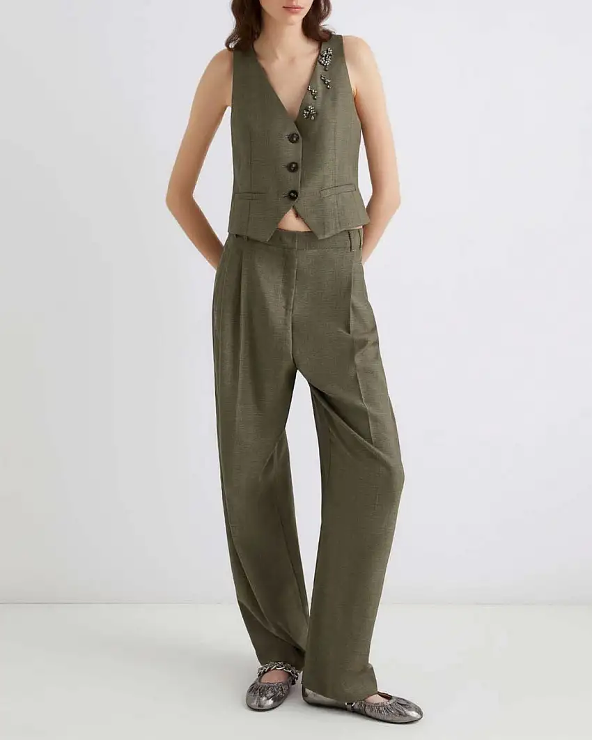 Pantaloni verde militare barell leg Marella in saglia di misto lana e viscosa a fantasia micro spinato con pinces in vita