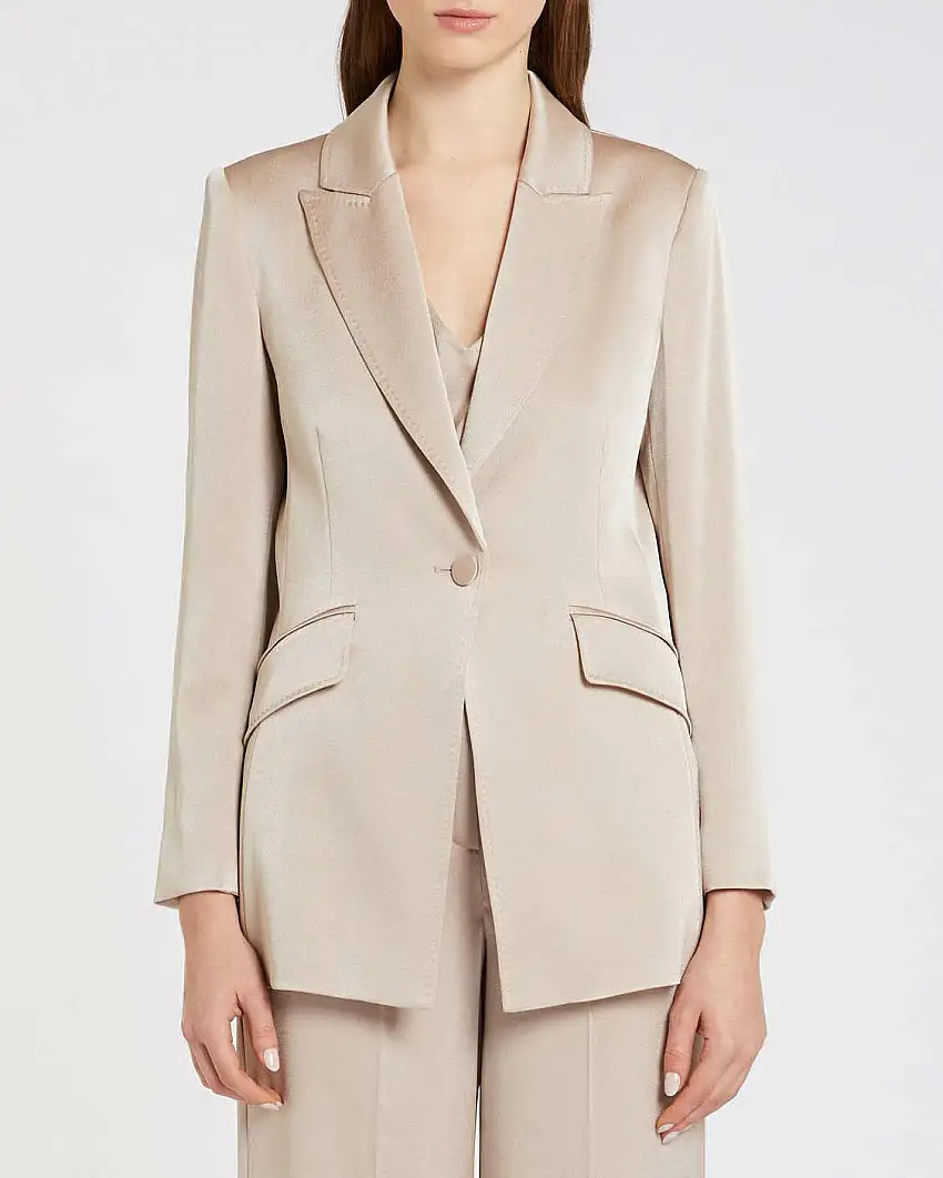 Blazer color sabbia in raso Marella con scollo a rever e chiusura a un bottone