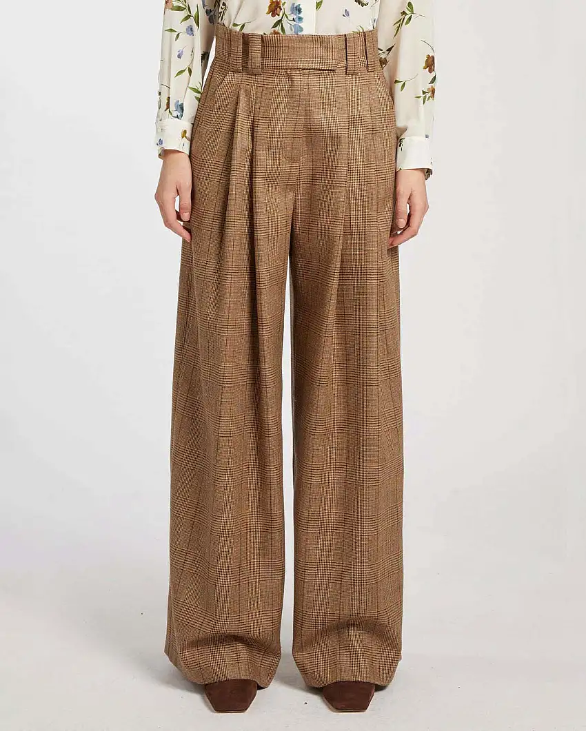 Pantaloni palazzo Marella in pura lana color cammello in Principe Galles con doppia pinces in vita