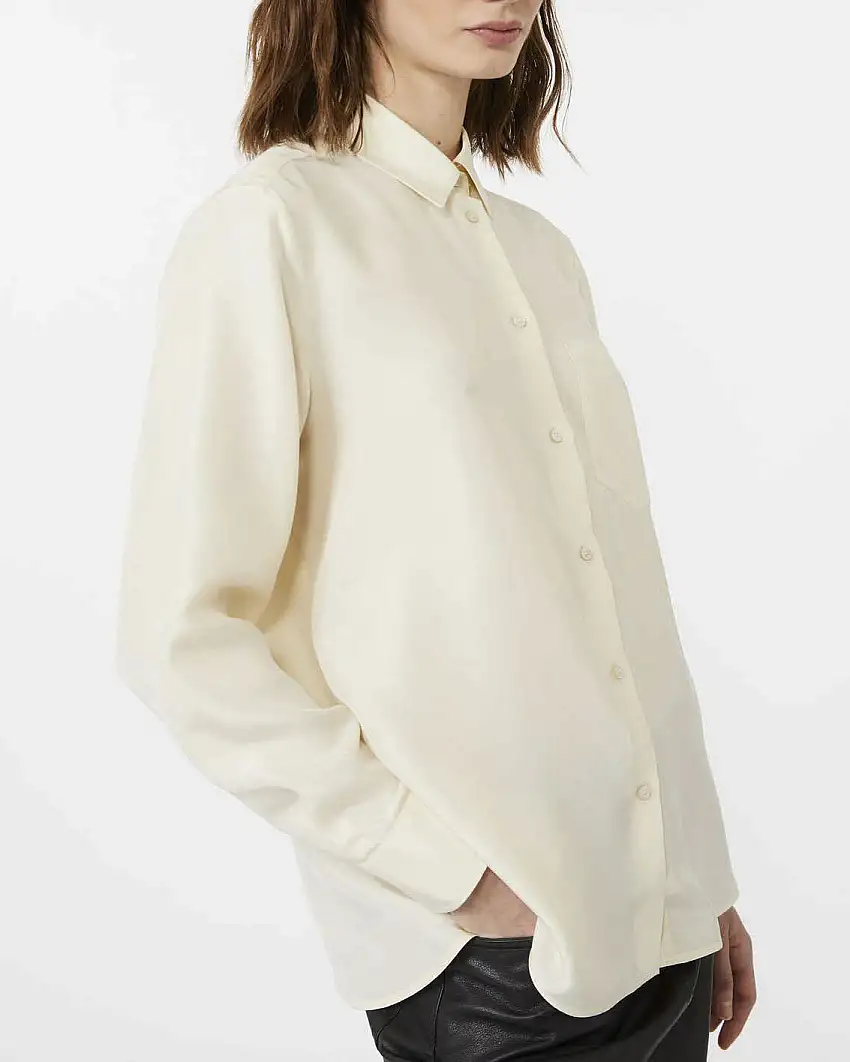 Camicia color avorio Weekend Max Mara in pura seta lavata con colletto classico