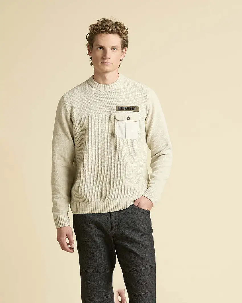 Maglia girocollo Aeronautica Militare color panna in ciniglia con taschino al petto