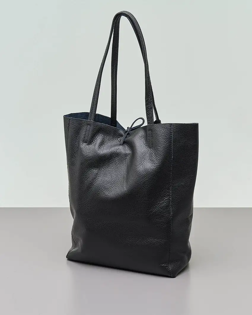 Shopping bag in pelle effetto martellato