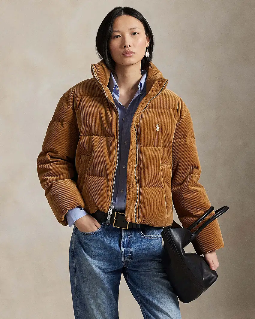 Giubbino color cammello Polo Ralph Lauren in velluto a coste di cotone con imbottitura in piuma d'oca e collo in piedi