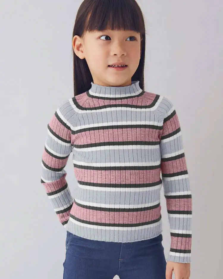 Lupetto Mayoral in viscosa a righe multicolor a coste