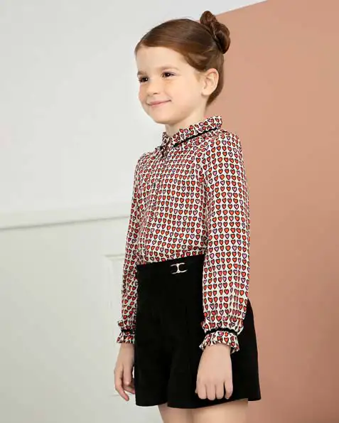 Camicia a maniche lunghe in viscosa con fantasia cuoricini rossi glitter 6-12 anni