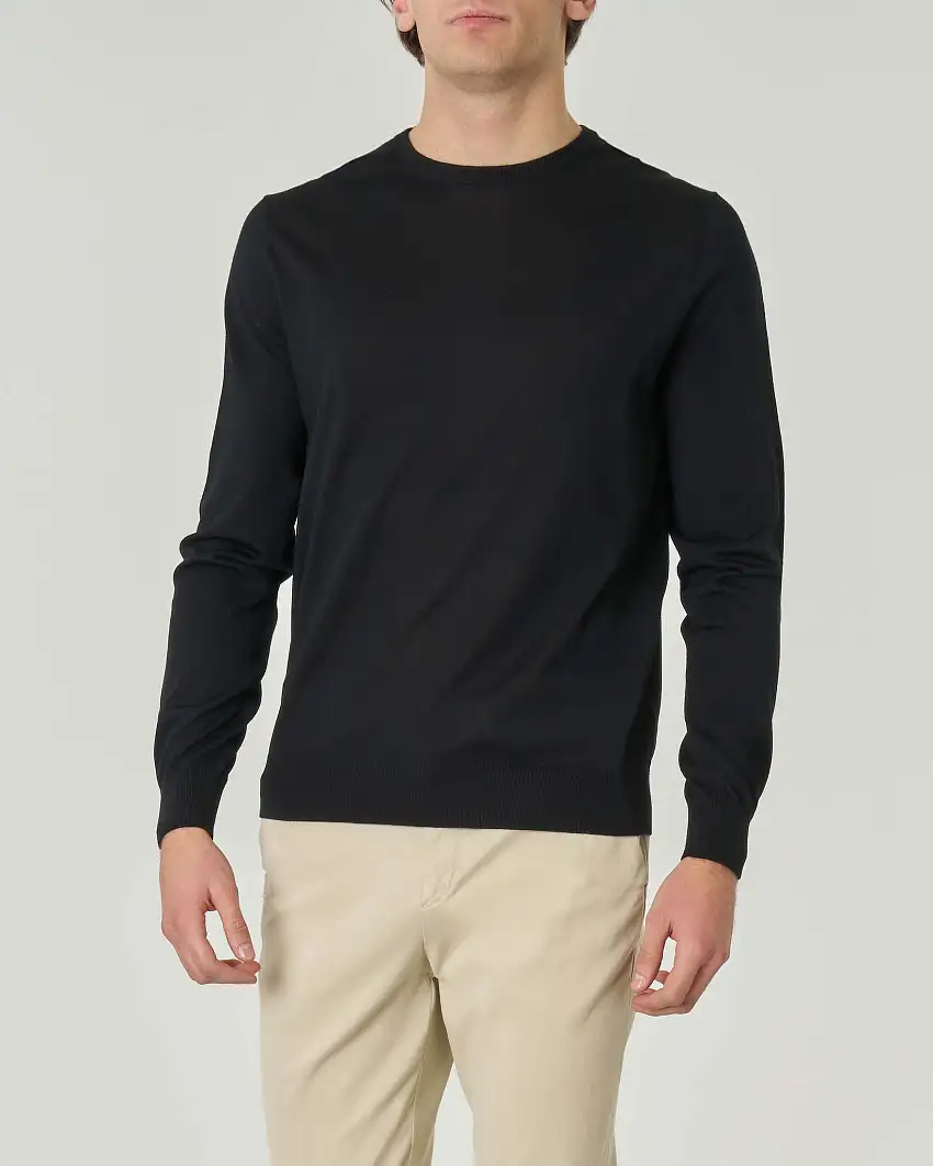 Maglia girocollo Pellizzari nera in pura lana merinos ultrafine