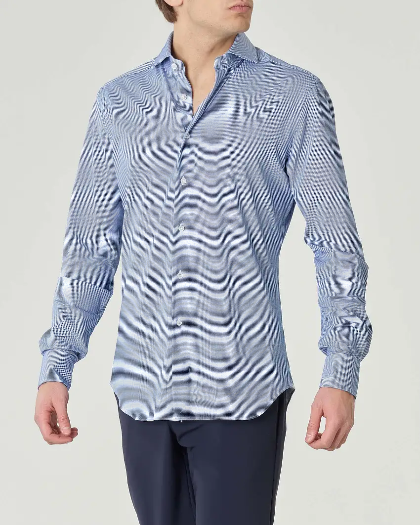 Camicia micro fantasia bianca e blu in tessuto tecnico active tailor fit