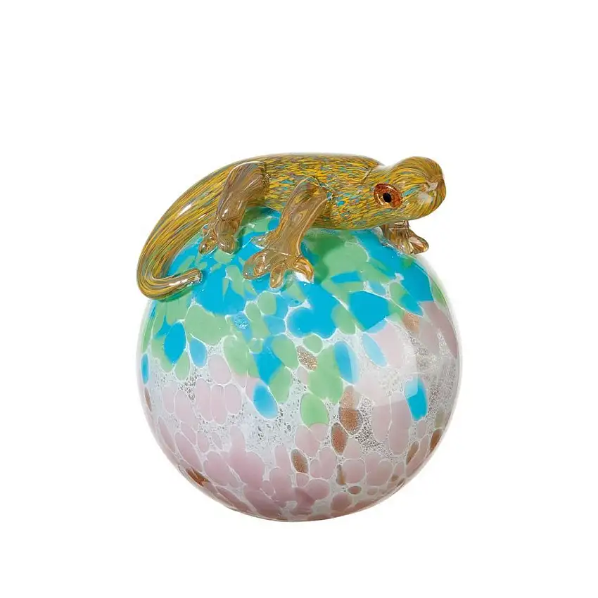 The Black Goose Gecko Sphere with LED - 1B142