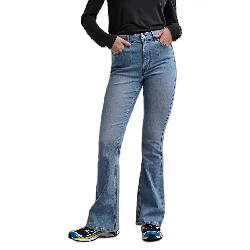 Jeans svasati da donna Pieces Peggy