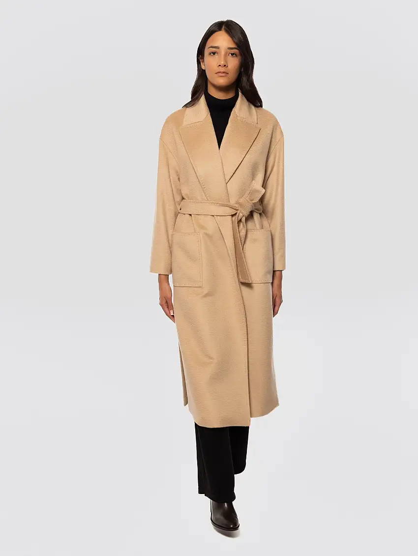 Cappotto Lungo con Bottone Nascosto Beige
